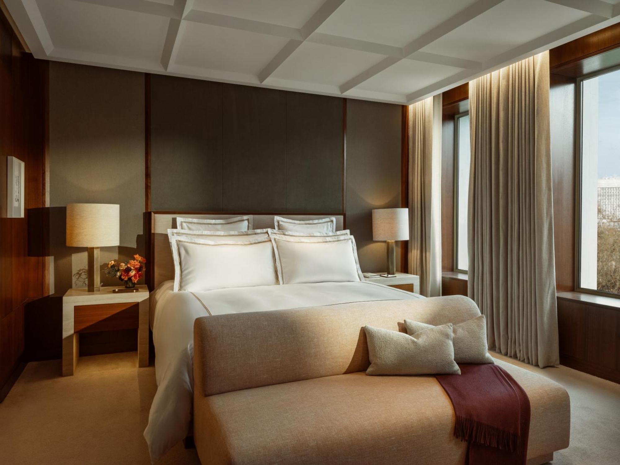 The Chancery Rosewood London Rum bild
